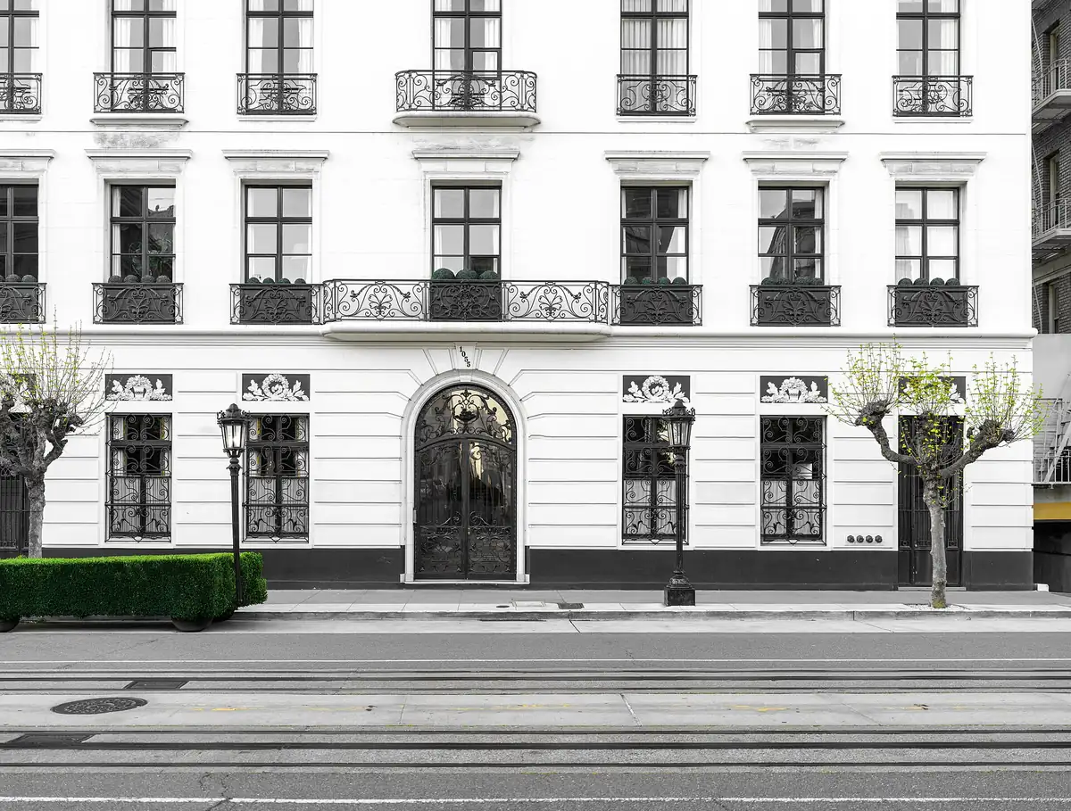 2-bedroom apartment — 145 m²